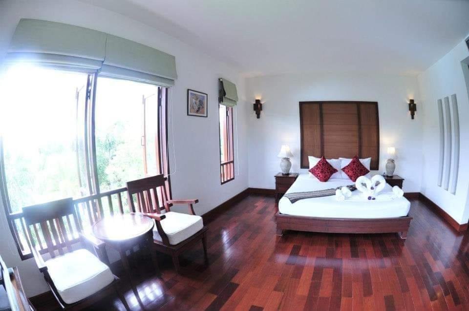 Teak Garden Resort, Чианграй Экстерьер фото